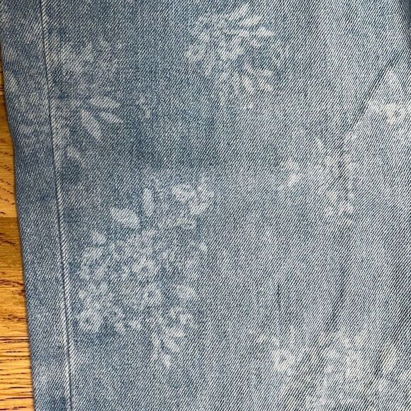 Universal Threads Boyfriend High Rise Jeans 100% Cotton Denim Blue Women's Pants - Picture 4 of 16